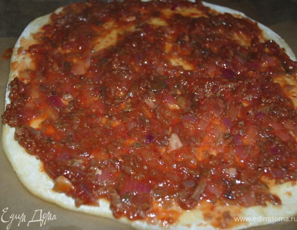 это для второй пиццы, так же намазываем