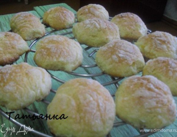 ...готовые печенья остудить...