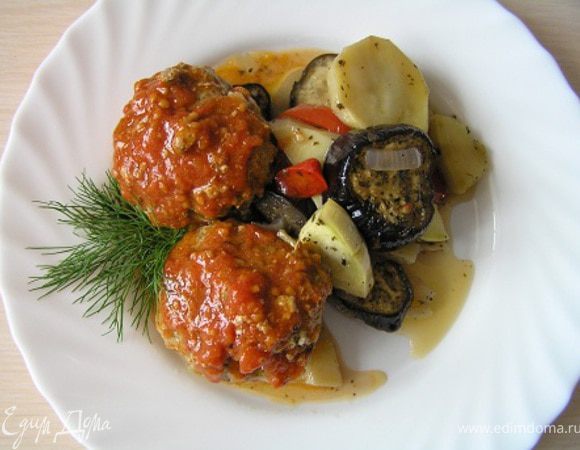 И, наконец, подать тефтели с овощами!