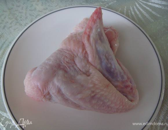 Сложить крылышки треугольником. (Йога для курицы)