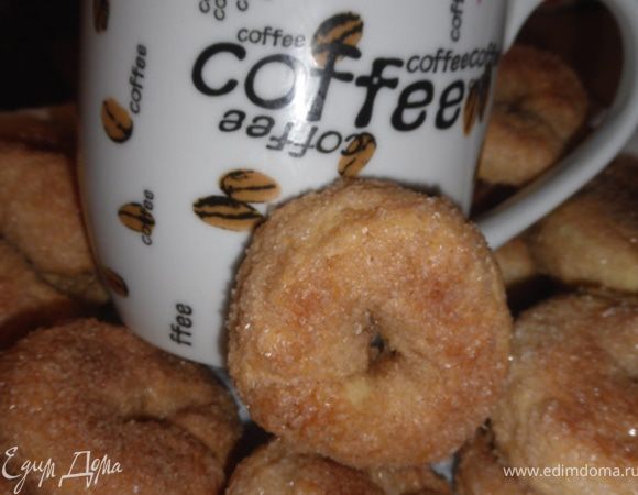 Выпекаем при температуре 180 градусов 15-20 минут до золотистого цвета. 