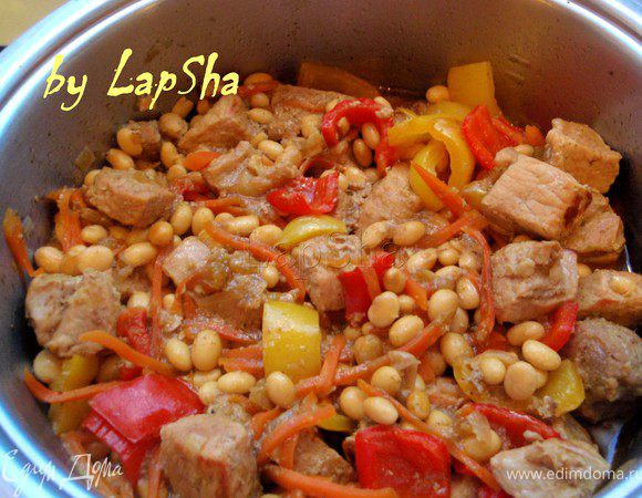 Тушим все ещё 30-45 минут. Достаем веточки орегано и можно подавать к столу! Приятного аппетита!