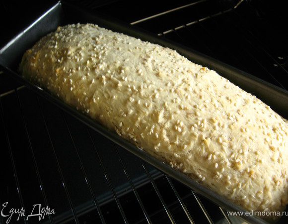 Разогреваем духовку до 180гр. Печь 40-45 минут. До румяной корочки.