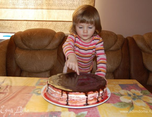 Тут пришла моя дочь, увидела ШОКОЛАДНУЮ глазурь!!! 