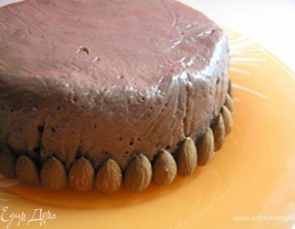 Украсить миндалем