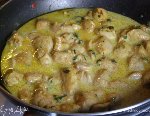 Тушите на медленном огне 10 минут.