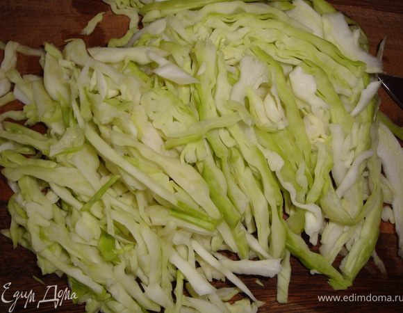 Шинкуем капусту...