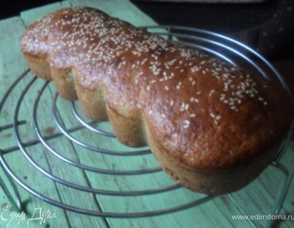 Готовый кекс остудить и подать...