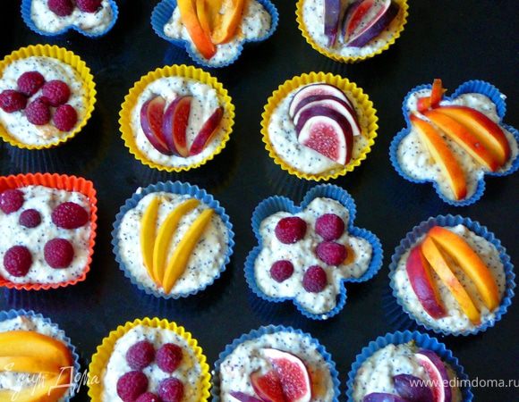 Из этого кол-ва теста у меня получилось 18 кексиков.