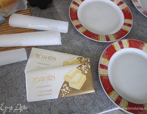 8. Готовим наши шоколадные преградки для суфле. Кстати, эта идея пришла после Ольгиного "Мильфея".  