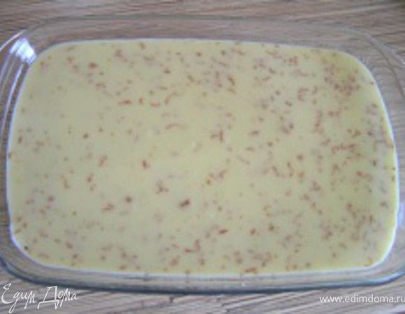 и выложить на первый слой, убрать в холодильник.