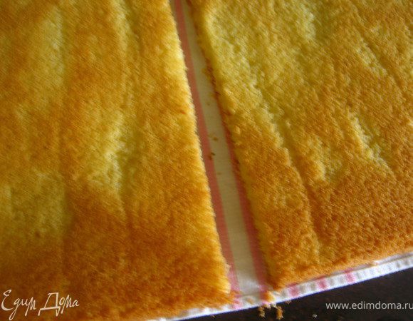 Разрезать пополам и оставить остывать.