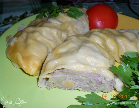 и так через 45 минут наш ханум готов, подавать с чесночным соусом украсив зеленью
Приятно аппетита!