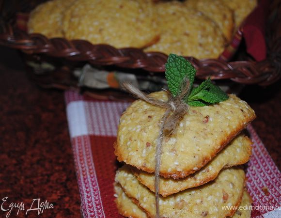 растояние между лепешками должно быть достаточно, они очень увеличиваются