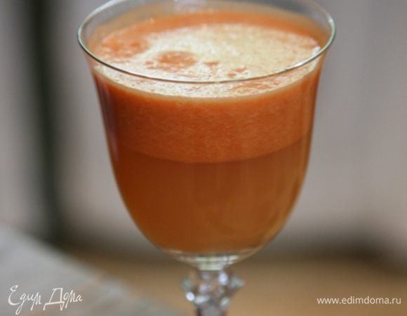 Пропустить все через соковыжималку.