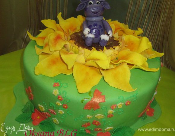 Приятного Вам аппетита.) И веселого праздника!)