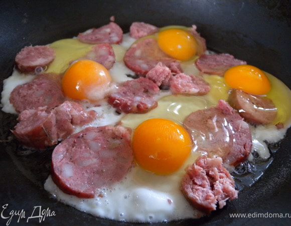 9. Можно просто с хорошей колбаской (иногда)