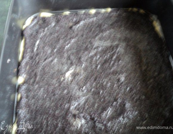   На верх – маковую начинку.