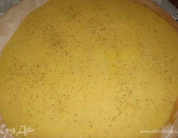 Посыпать перцем.