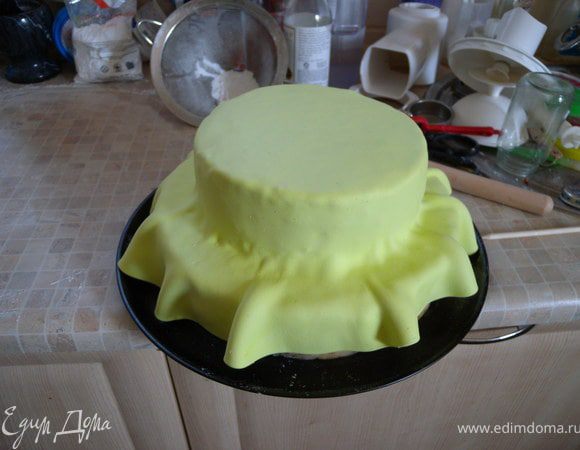 39. Накрыть торт. 