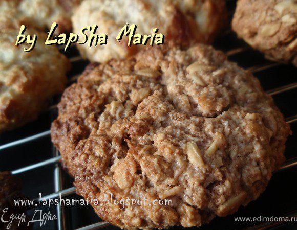 И третий, более пикантный вариант. И кстати самый диетический, т.к. без муки. Приятного аппетита!