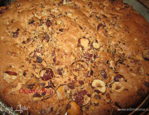 Повторить, корж, крем, корж.
Оставить на 1 час при комнатной температуре, для пропитки, потом убрать на 1-2 часа в холодильник.