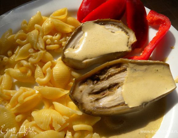 Приготовить в пароварке баклажаны. Полить соусом и - приятного аппетита!