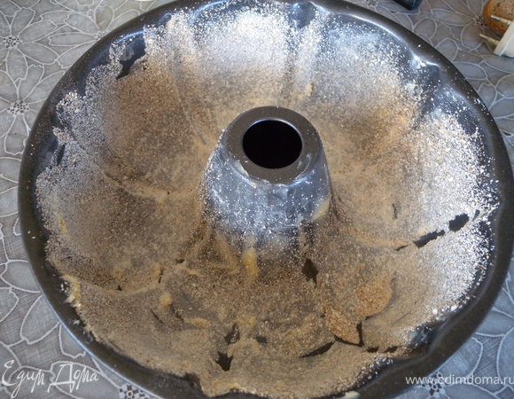 6. Посыпать измельченными в кофемолке или блендере хлопьями Нордик. 