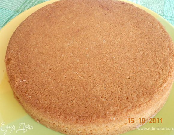 получается вот такой бисквит