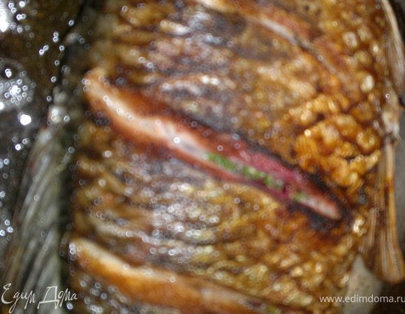 жарим на сковороде по обеим сторонам,не долго как поджарится убираем в сторону