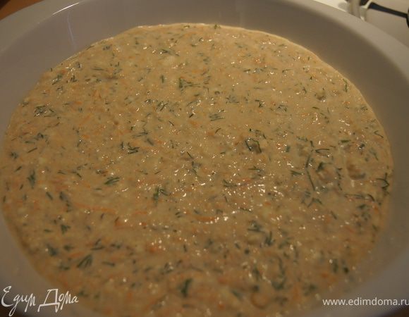 Картофельную массу смешать с яичной массой. Выпекать 45 минут при 180С.
Дать остыть немного, горячую не резать.