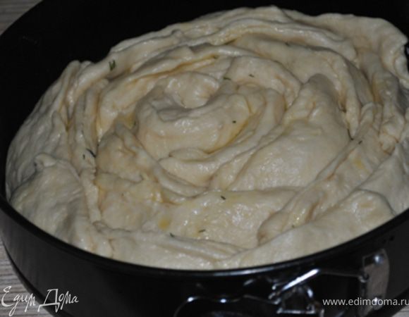 Выпекать при 180 гр. 40-60 минут до румяного цвета.