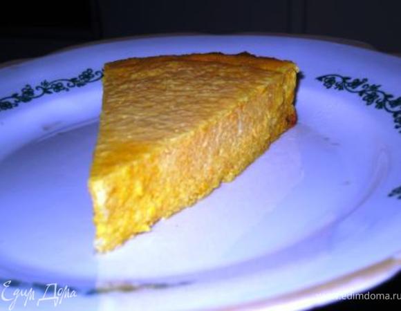 Специи. Можно просто добавить ваниль. А можно сделать такую смесь: берем равные части корицы, имбиря сухого, мускатного ореха, гвоздики (я брала меньше чем всего остального), душистого перца. Все что не перемолото растираем в ступке в порошок и соединяем все ингредиенты. На данный рецепт я брала 1\2 кофейной ложечки. 
 Манку мин. на 15 замачиваем в йогурте. Перемалываем тыкву в блендере или натираем на терку. Далее все ингредиенты взбиваем погружным блендером. Выпекаем при 180 гр. мин. 45. Приятного аппетита!