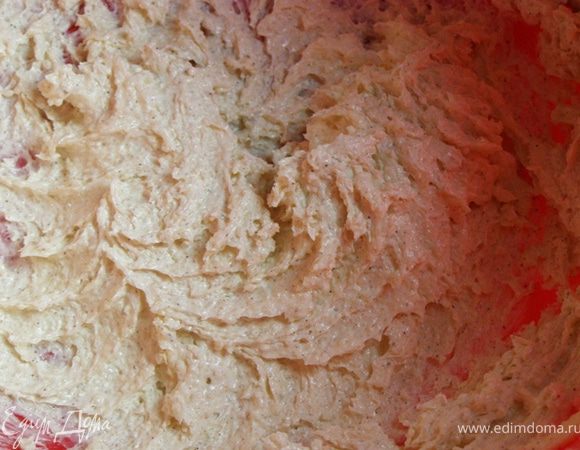 Масло взбить с половиной сахара