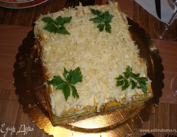 верхний слой посыпаем сыром