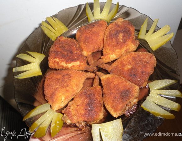 Обмакнуть перепелиные ножки в взбитое яйцо, затем в панировку.

Жарить ножки в растительном масле на небольшом огне со всех сторон.

Приятного аппетита!