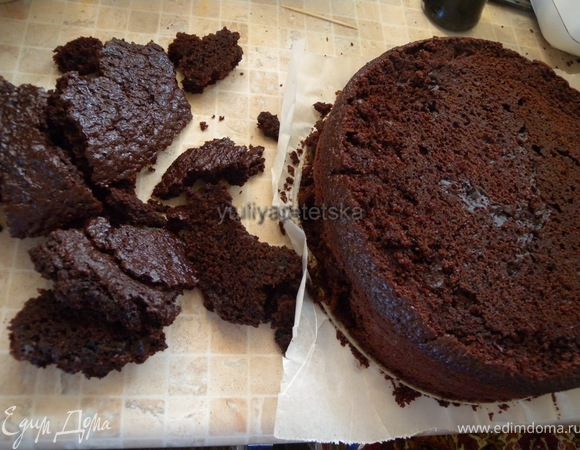 Срезать верхушку нитью (только выпуклую часть). 