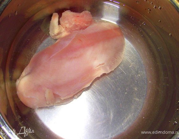 Грудку помойте, просушите и тоже сварите.