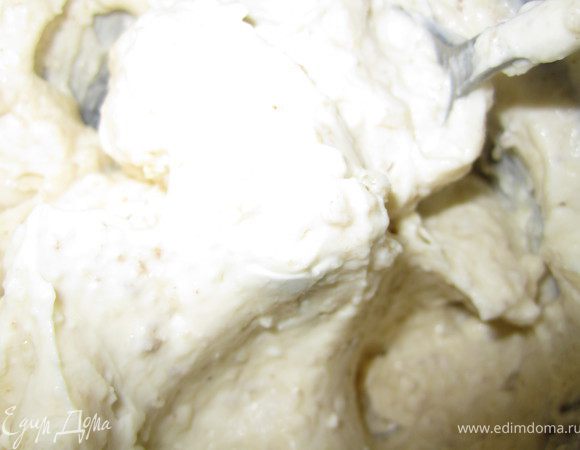 Начинить трубочки кремом.