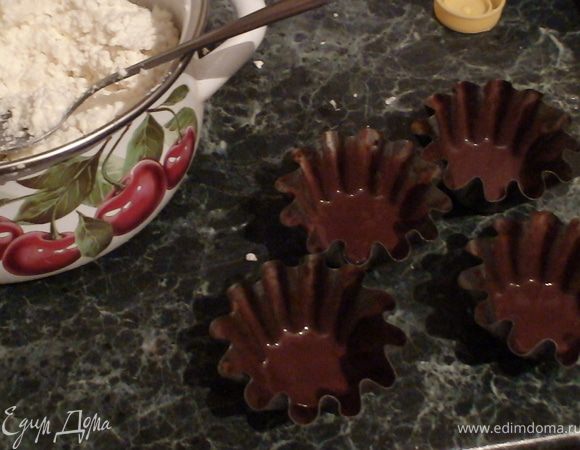 Вот как выглядят формочки в шоколаде уже замершие.
