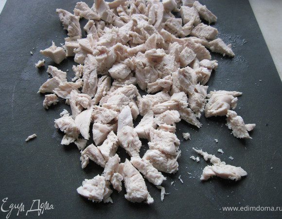 Измельчите филе.