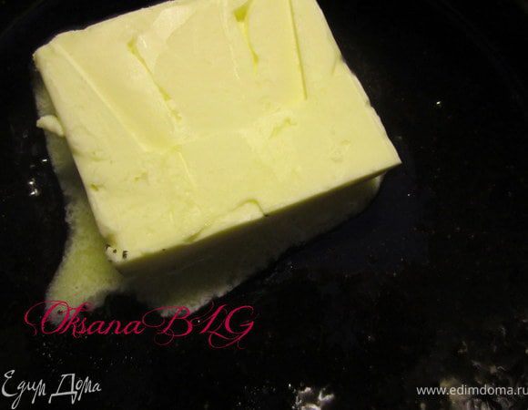 Добавить масло. Перемешать.