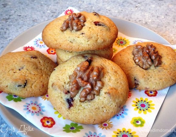 При подаче можно посыпать сахарной пудрой. Приятного аппетита!