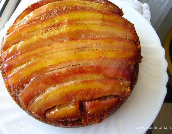 Переворачиваем и поливаем оставшимся медом (1 ст.л.)