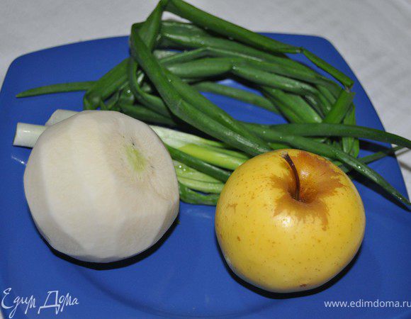 Помыть овощи.