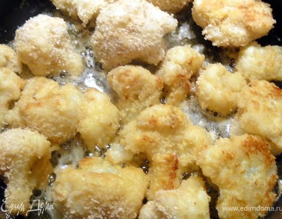 Обжаривайте на  сливочном масле со всех сторон до румяной корочки. 