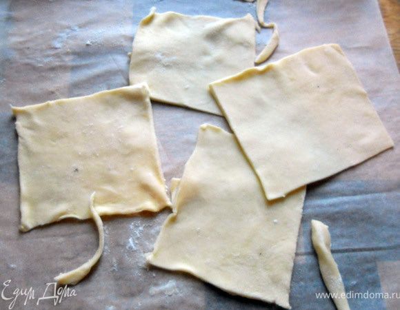 Разделить на несколько квадратов/прямоугольников, при необходимости обрезать неровности:) 