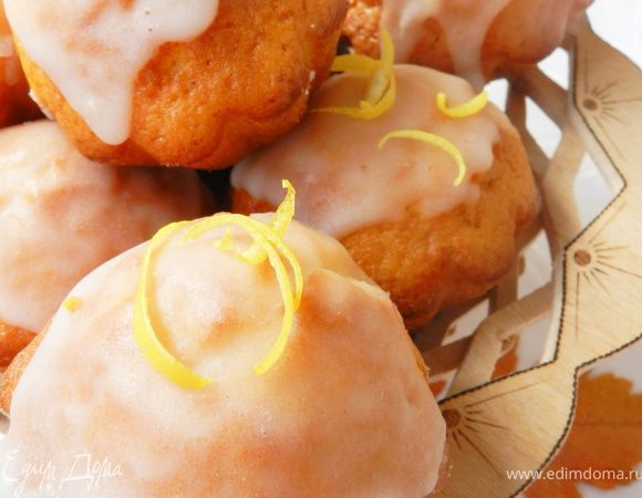 Тесто разложить по формочкам, выпекать при 180 град. 25 мин. 