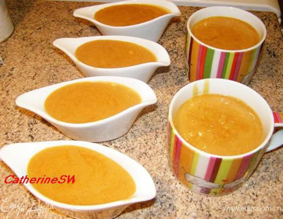 Разольем по формочкам или вазочкам. Поставим в холодильник на 8-10 часов.