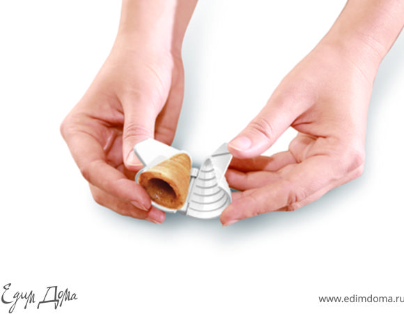 Традиционная начинка:
Взбить масло с ванильным сахаром.